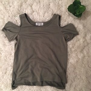 Soft, Flowy, Off the Shoulder Top!